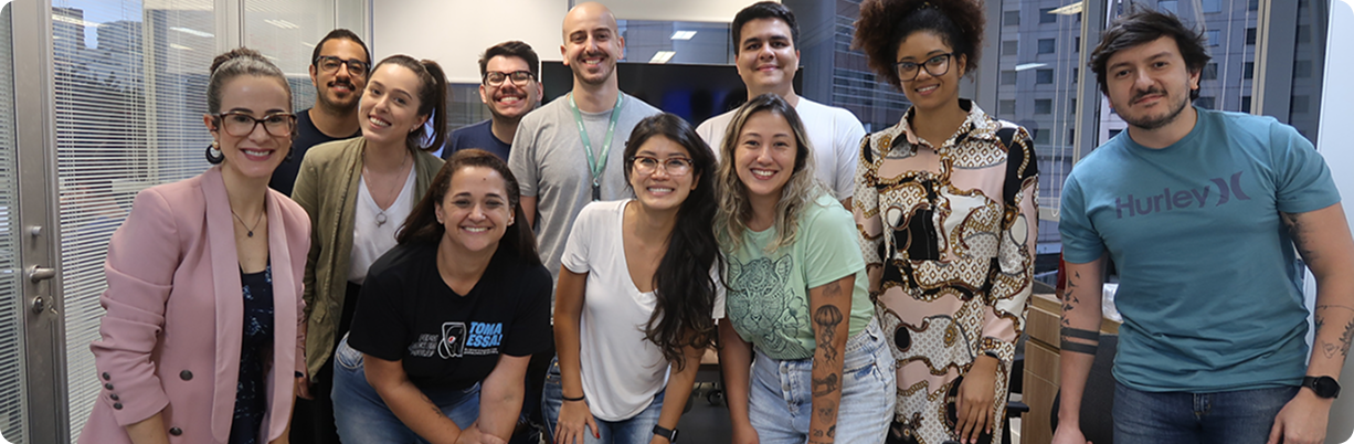 foto com colaboradores após participarem do programa Guardiões da Destrava.