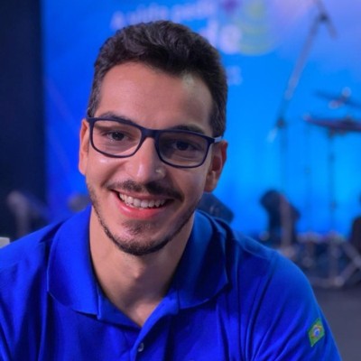 LUCAS GANZAROLLI